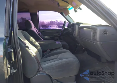 2004 Chevrolet Silverado 1500 Ls из США, поврежденный, VIN 2GCEC19T341376055